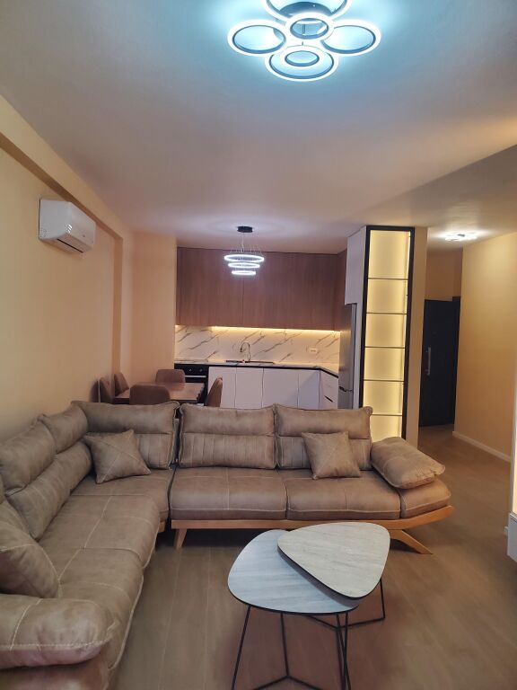 Apartament per qera 2+1 +2+ post te Liqeni i thate