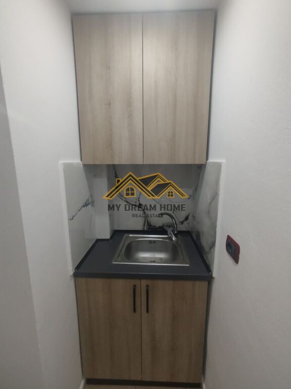 JEPET ME QIRA APARTAMENT 1+1 UKD NE DURRES!!