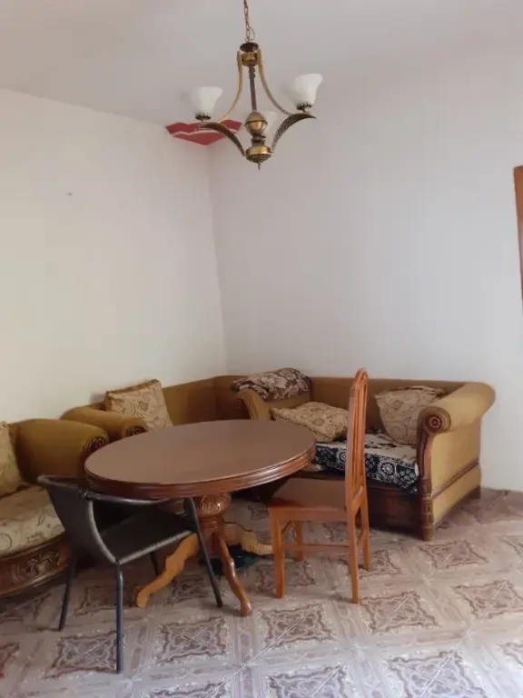 Affitto | Apartament 3 + 1 | Rruga Bardhyl | 500 €/mese