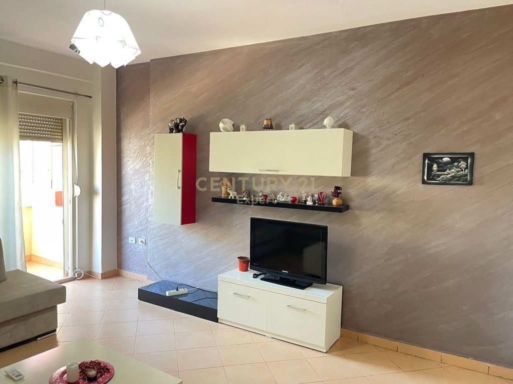 Apartment 1+1 for rent in Don Bosko.