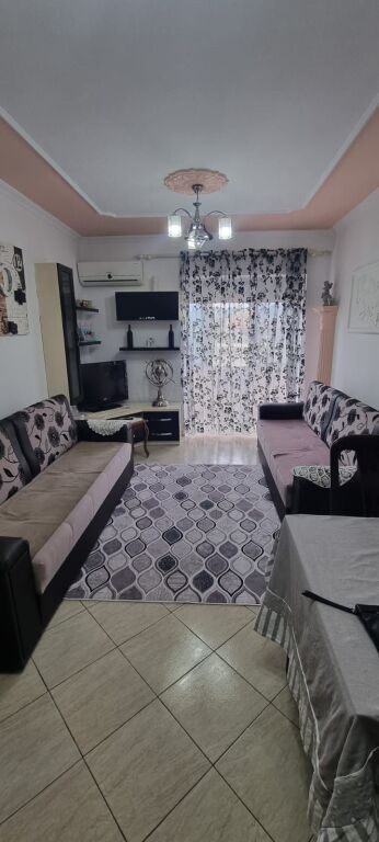 Jepet apartament 2+1 me qera