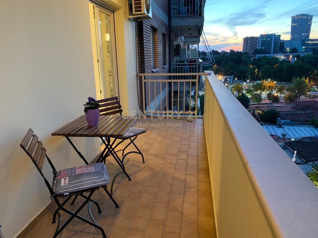2+1 Apartment for Rent on Elbasanit Street