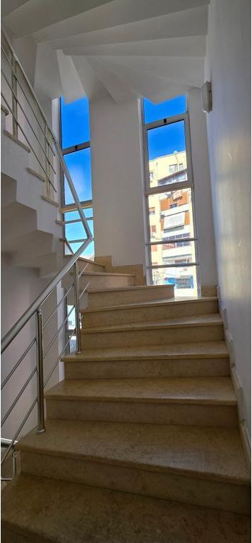 DELIJORGJI, RR. "KAVAJËS", GODINË 4 KATE ME QIRA! 13,500 € /Muaj