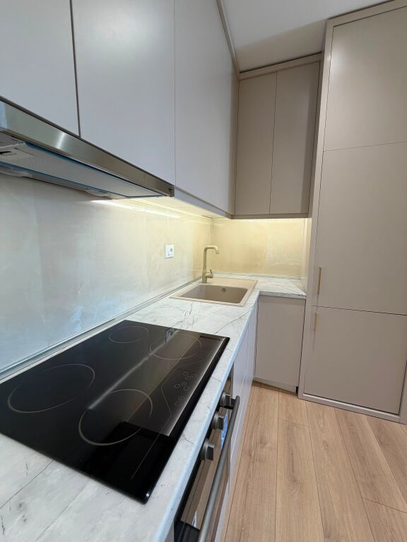 📜 Me Hipotekë Shitet Apartament 2+1 – Myslym Shyri