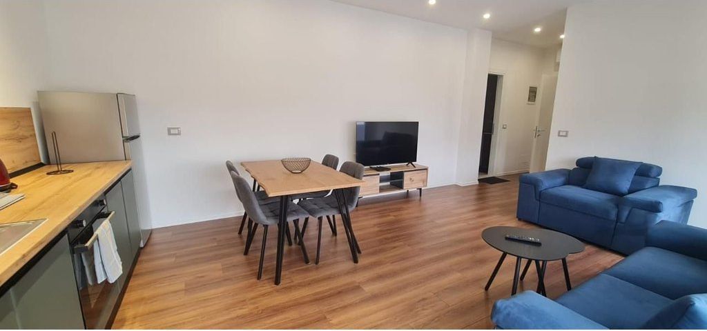 Rent, Apartment 1+1 Elbasani Street, Tirana