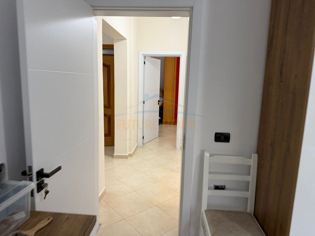 Qera, Apartament 2+1+2, Rruga e Elbasanit