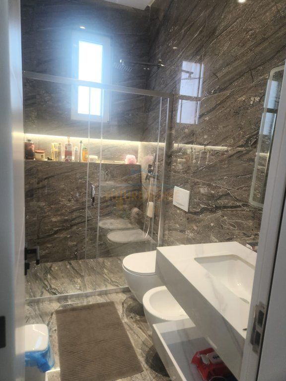 Qera, Apartament 2+1+2, Rruga e Elbasanit