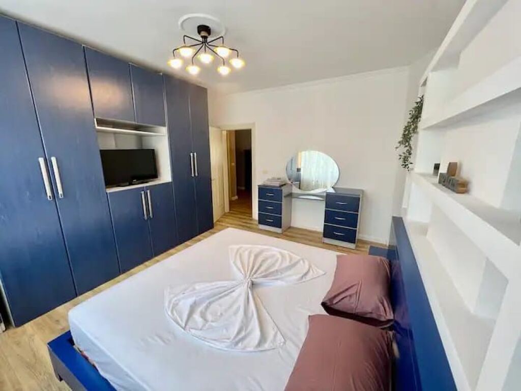 For rent 2+1+2 near Air Albania, Faik Konica Street