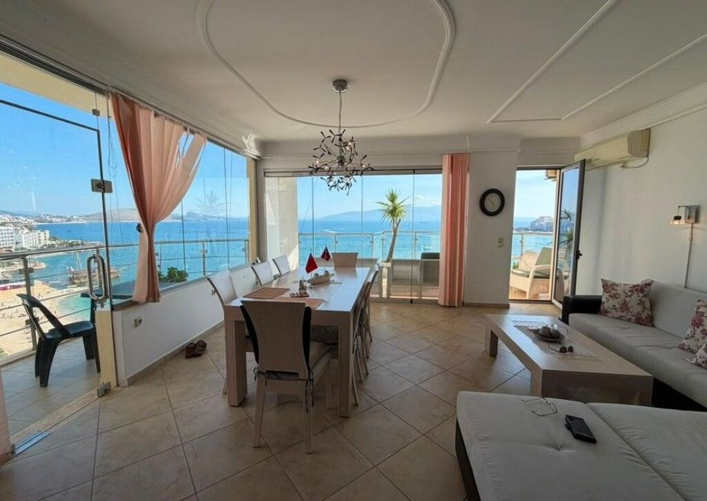 OKAZION! SARANDE, APARTAMENT ME PAMJE TE HAPUR NGA DETI 3+1+3 PER SHITJE