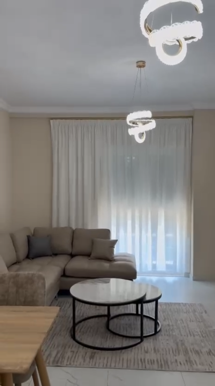 Apartament 1+1 per qera Porta e Gjelber Sauk !