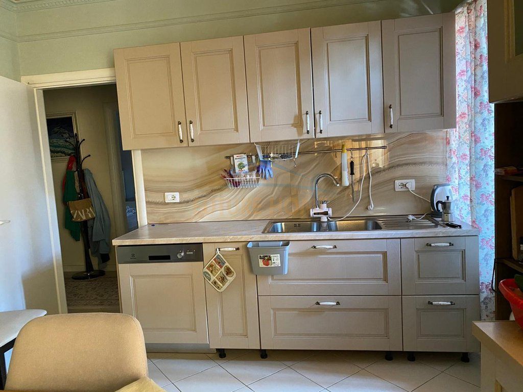 Rent, Apartment 3+1+2, Fresku, Tirana