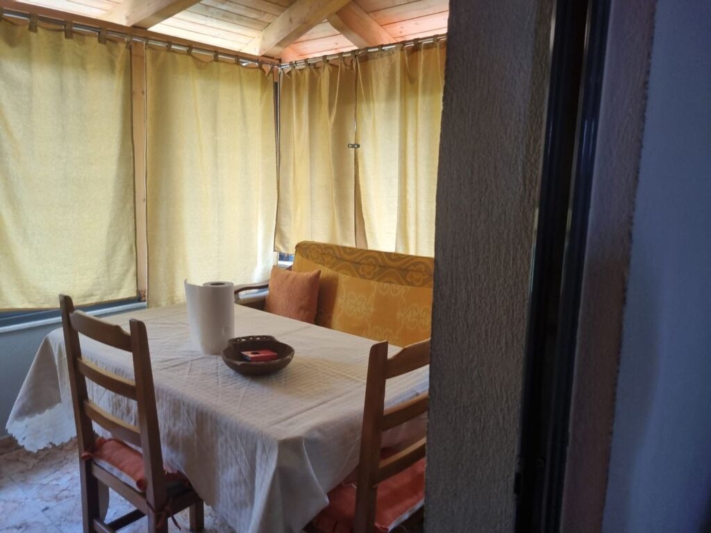 Affittasi Appartamento 1+1+1 con Balcone