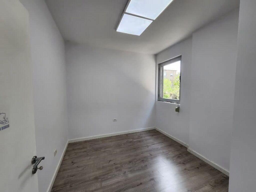 🏢 Office space for rent at Dinamo Stadium, Tirana.
