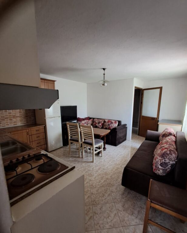 Affitto | Shtëpi private 1 + 1 | Shkozë | 300 €/mese