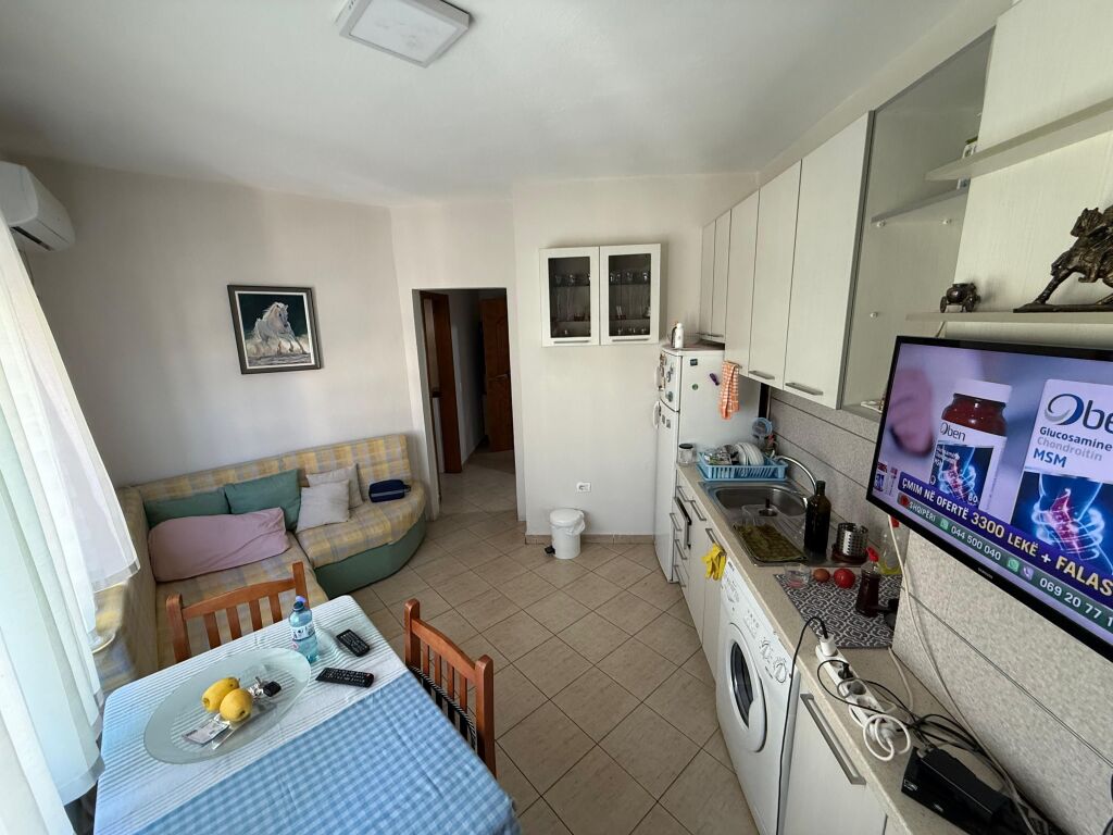 Shitet Apartament ne Fresk - 130m2