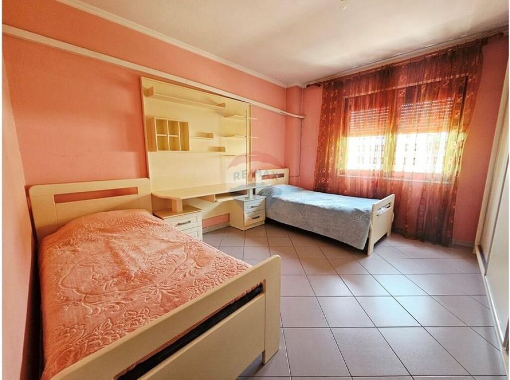 Apartment 2+1+2 for rent Train Station