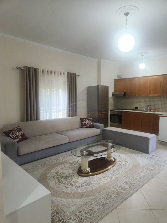 Qera, Apartament 2+1+2, Rruga e Elbasanit