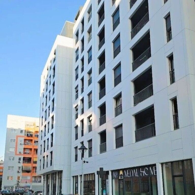 🏙️✨ SHITET APARTAMENT 3+1+2 – Rezidenca Elbavo, Bulevardi i Ri ✨🏙️