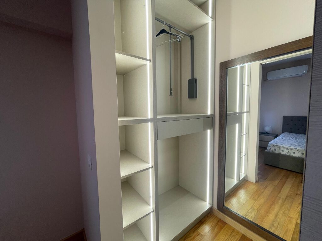 Apartament 1+1 per qera ne Fresk !