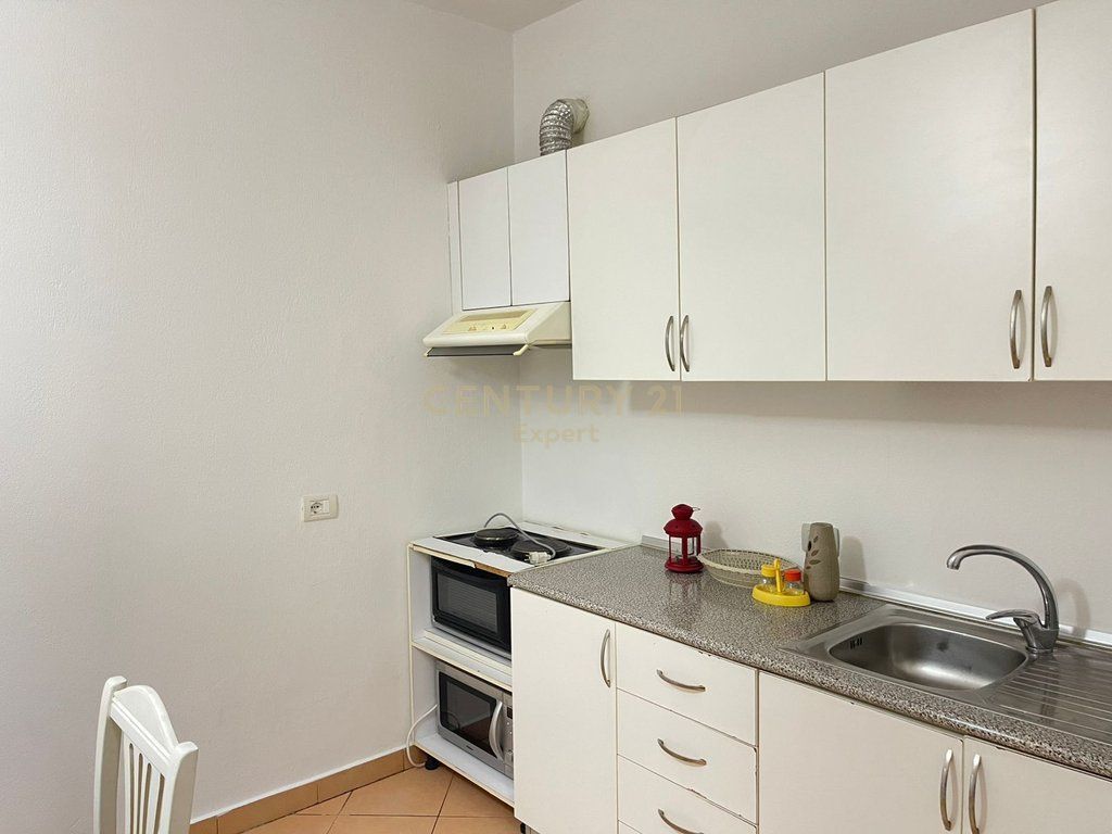 Apartment 1+1 for rent in Don Bosko.