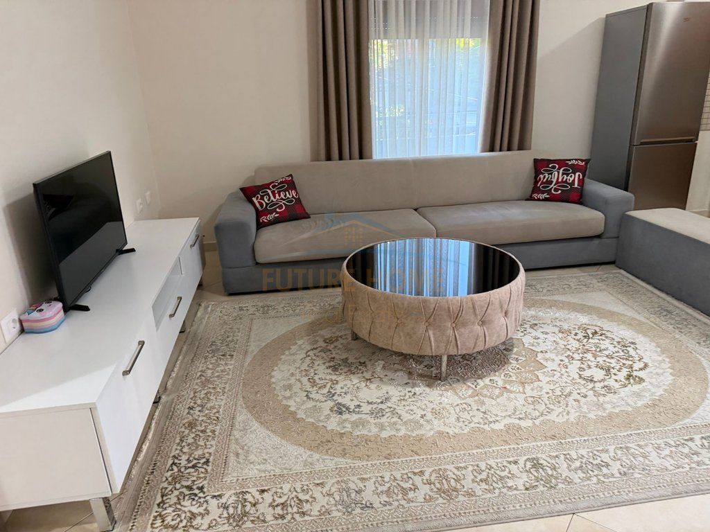 Qera, Apartament 2+1+2, Rruga e Elbasanit