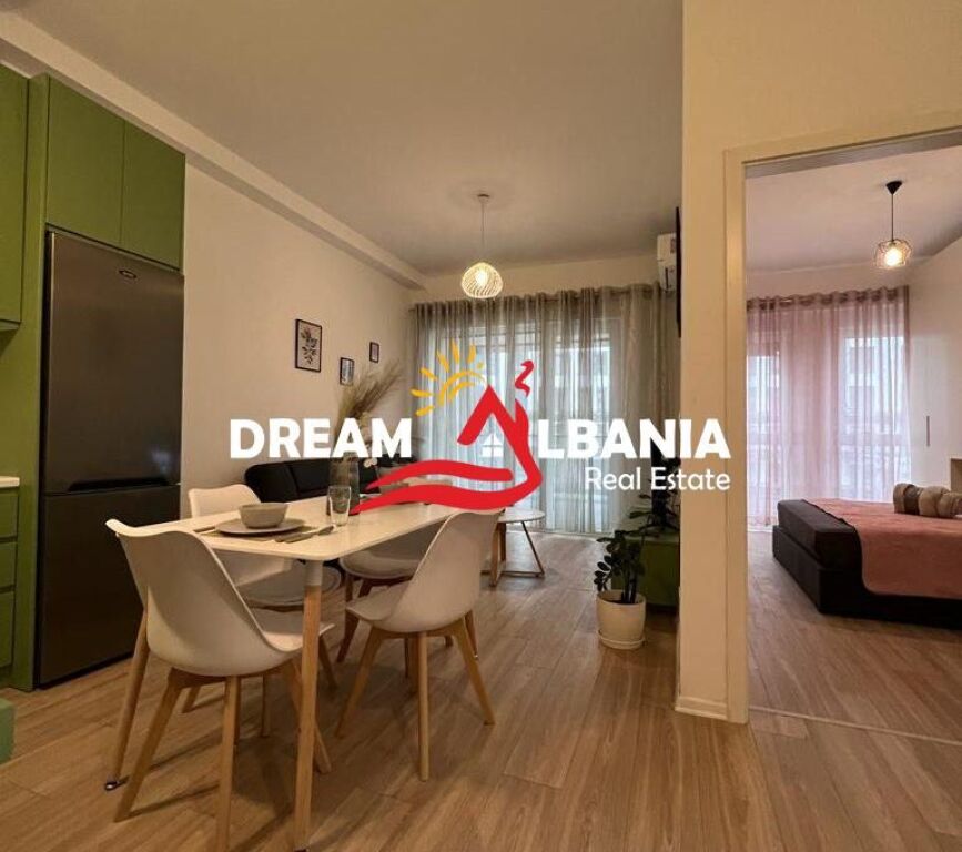 Super Apartment 1+1 for Rent at 21 Dhjetori, At the Complex Contact (ID 5211003)