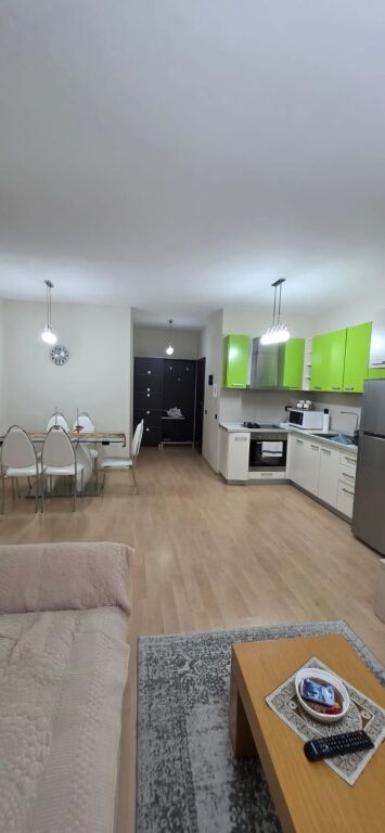 Jepet me qera apartament 2+1