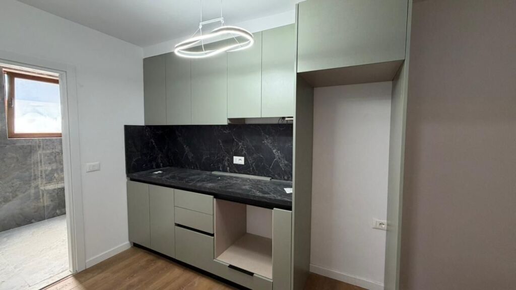 Apartment - For Sale - Naim Frashëri Street, Tirana(ID: 530581012-30)