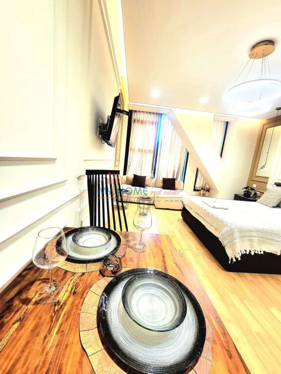 Studio apartment for sale Square 21 Tirana