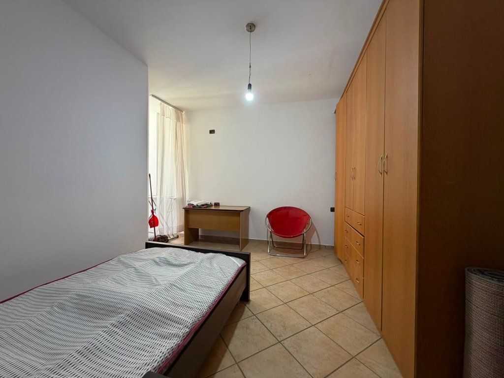 Affitto, Appartamento 2+1+2, 21 Dhjetori, Tirane