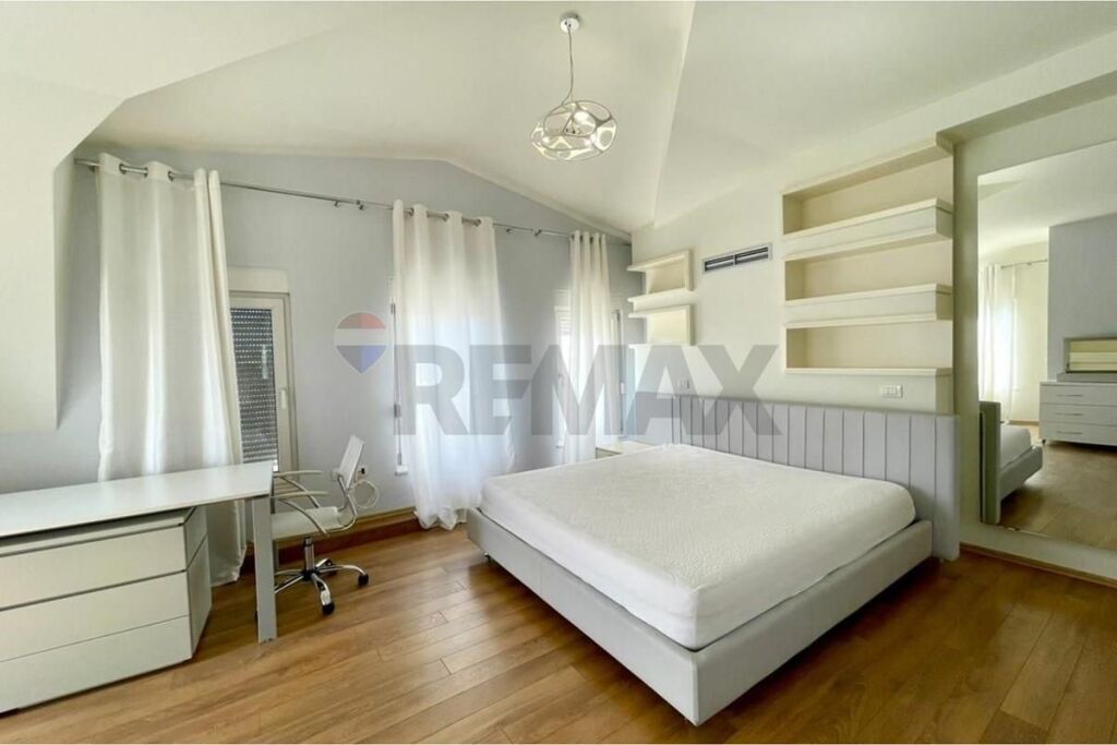 VILLAS FOR RENT WHITE HOUSE RESIDENCE