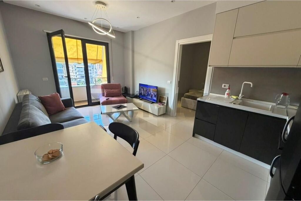 APARTAMENT 1+1 PER QIRA PAZARI RI