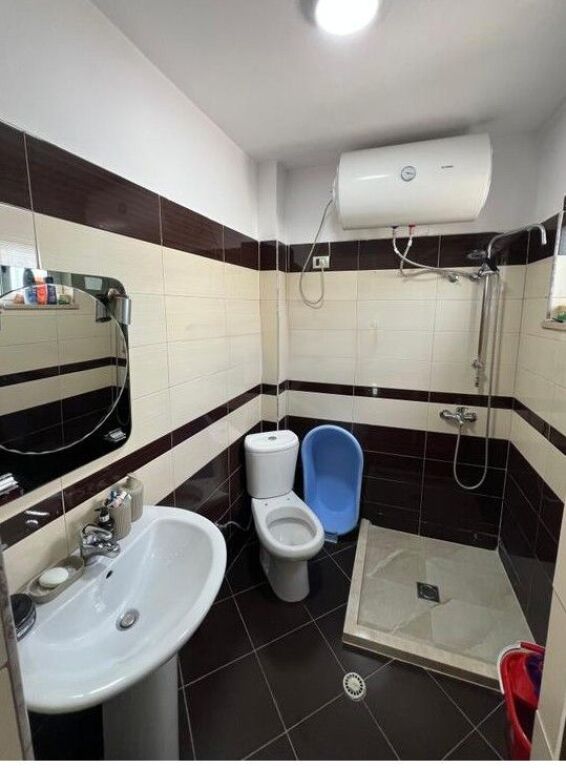 APARTMENT 1+1+ VERANDA FOR SALE IN LAPRAK!