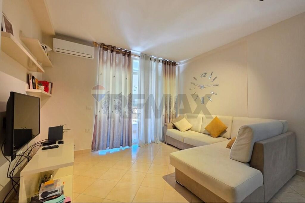 Apartament 1+1 per shitje ne Astir