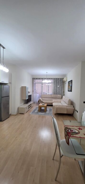 Jepet me qera apartament 2+1