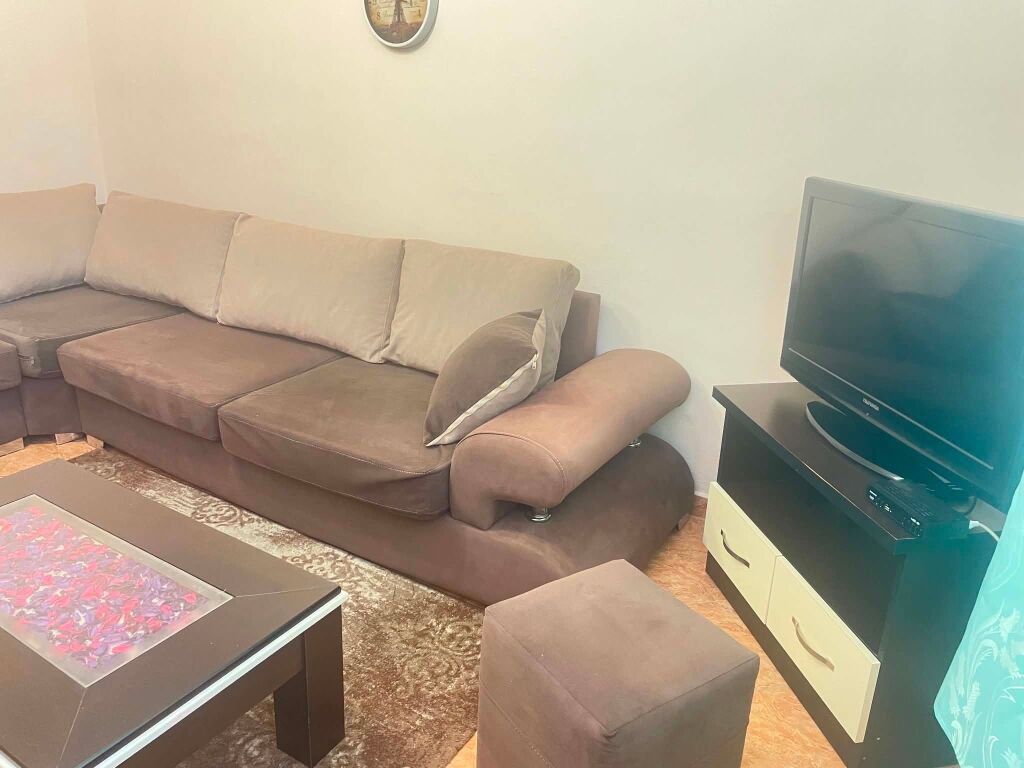 1+1 space for rent behind TV Klan
