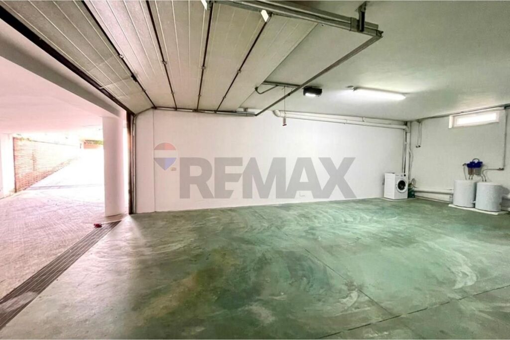 VILLAS FOR RENT WHITE HOUSE RESIDENCE