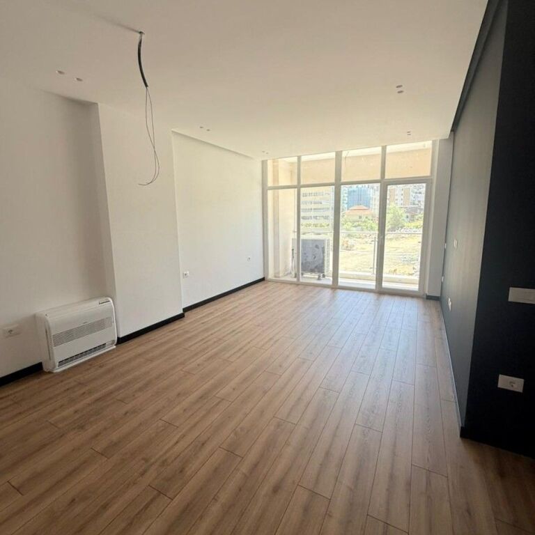 🏢✨ Office/Business Space for Rent – Kika 2, Paris Commune ✨🏢