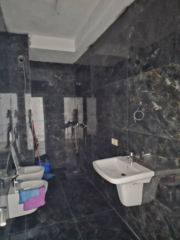 🏢✨ Spazio Ufficio in Affitto 120m2 – Via Mine Peza ✨🏢