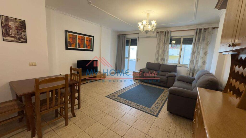 Apartament 1+1 me qira ne Qender te Tiranes