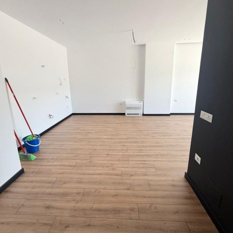 🏢✨ Office/Business Space for Rent – Kika 2, Paris Commune ✨🏢