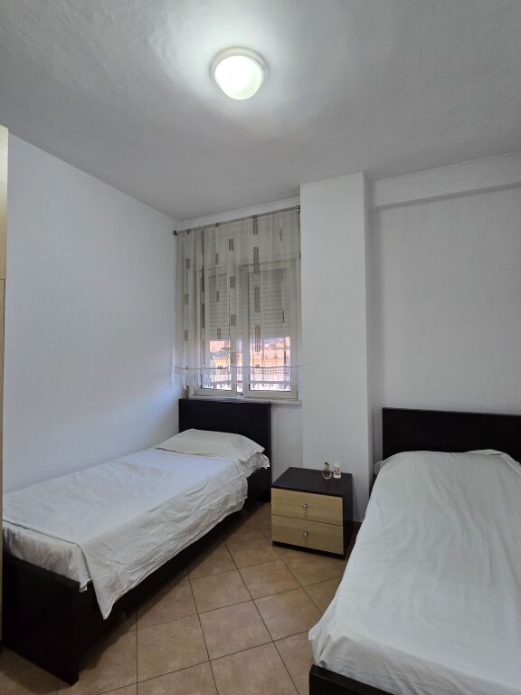🏡Apartament 2+1 në Shitje – Zona e Ish-Parkut, Tiranë