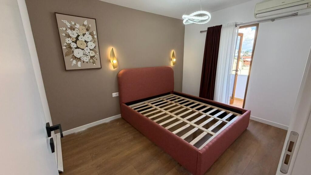 Apartment - For Sale - Naim Frashëri Street, Tirana(ID: 530581012-30)