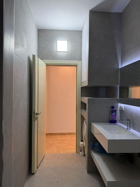 Apartament për qira afatgjatë Vlorë