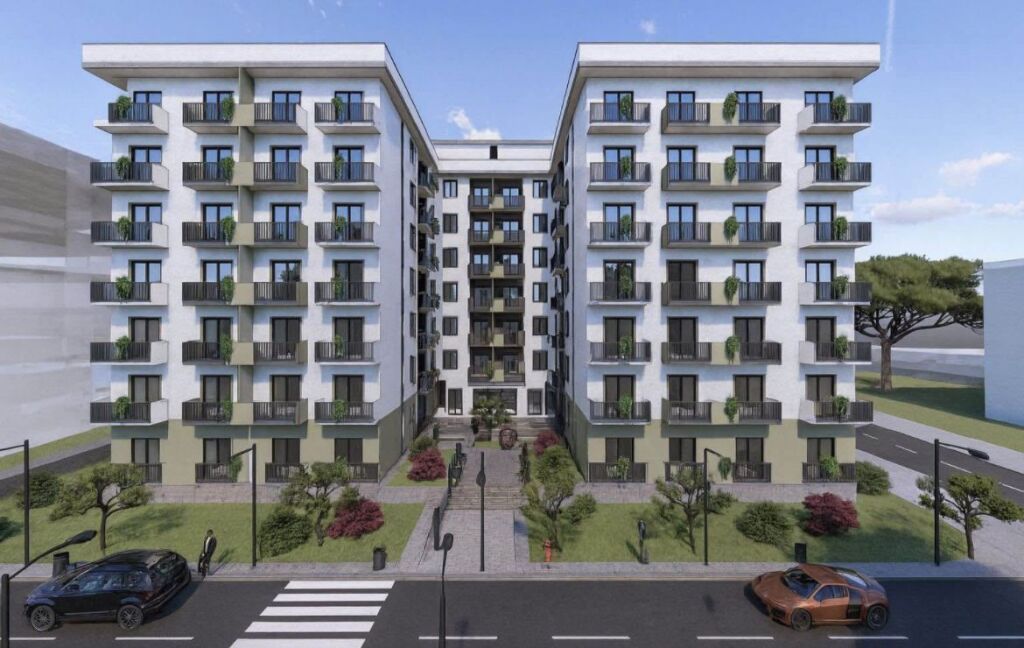 Shitet apartament 1+1 ne Golem!