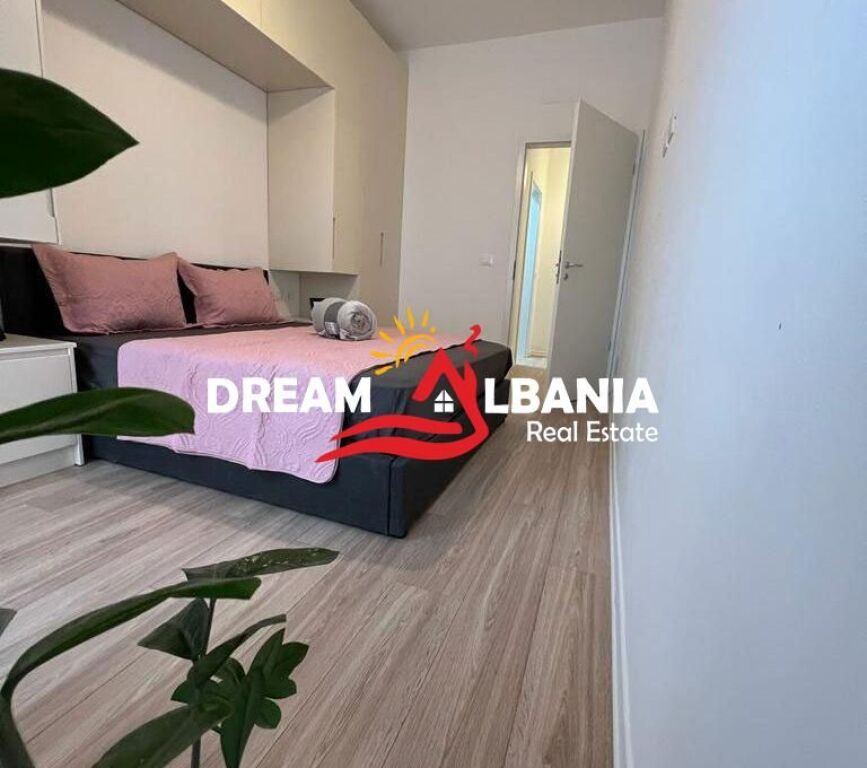 Super Apartment 1+1 for Rent at 21 Dhjetori, At the Complex Contact (ID 5211003)