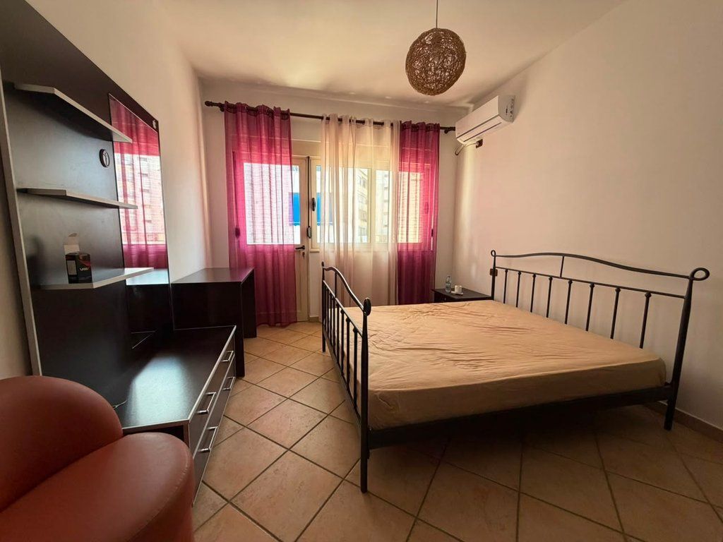 Affitto, Appartamento 2+1+2, 21 Dhjetori, Tirane