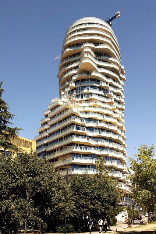 For sale, Apartment 2+1+2, Tirana's Rock, Center.