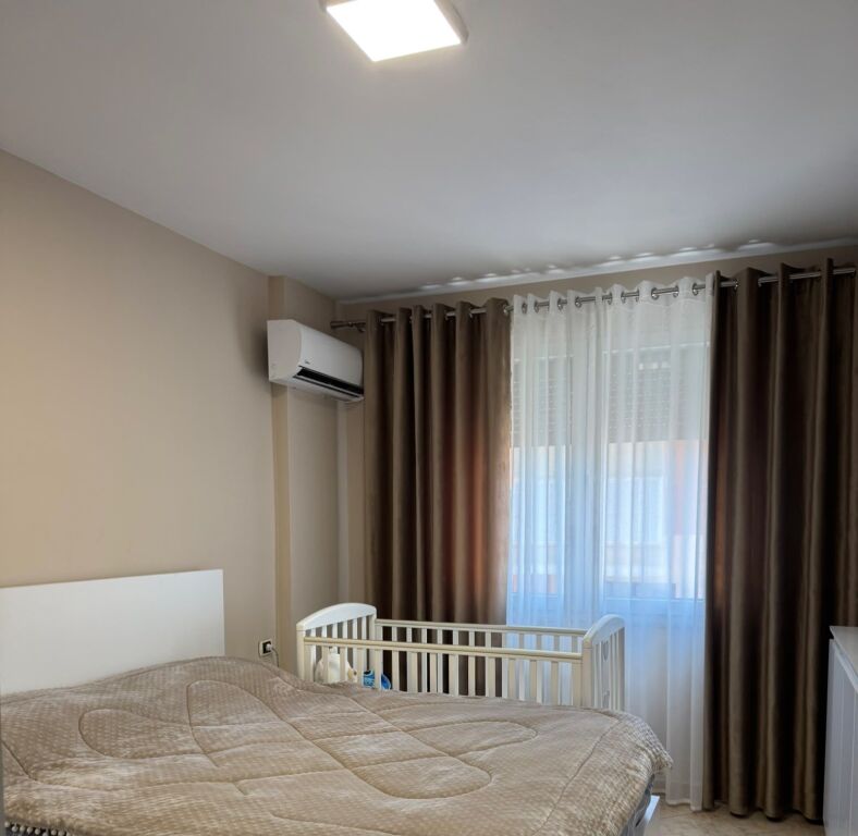 🏢Nella zona 21 Dhjetori si affitta appartamento 2+1, arredato, 850 Euro
