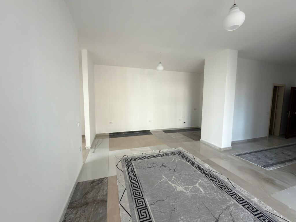Shitet apartament 2+1+2 për vetëm 128 milionë lekë